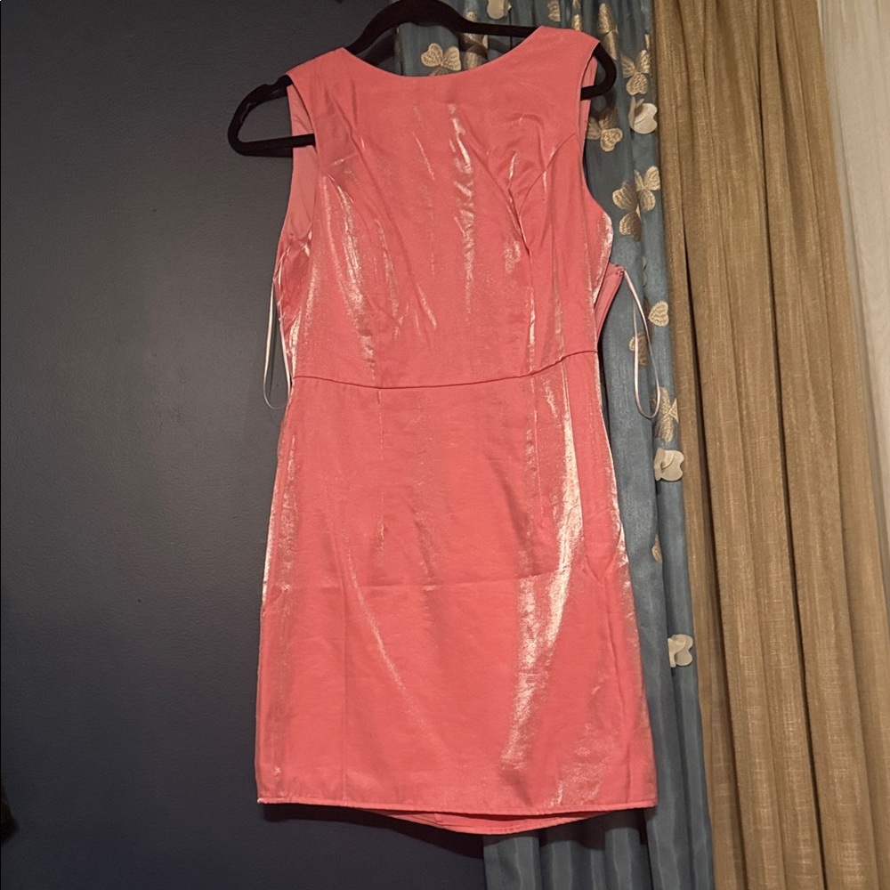 Sleeveless Pink Sheen Shift Dress
